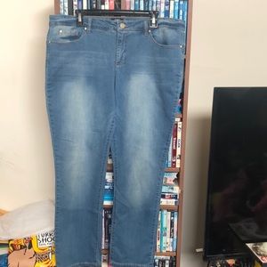 NWOT Jones New York Madison Slim Ankle Jean Sz 18